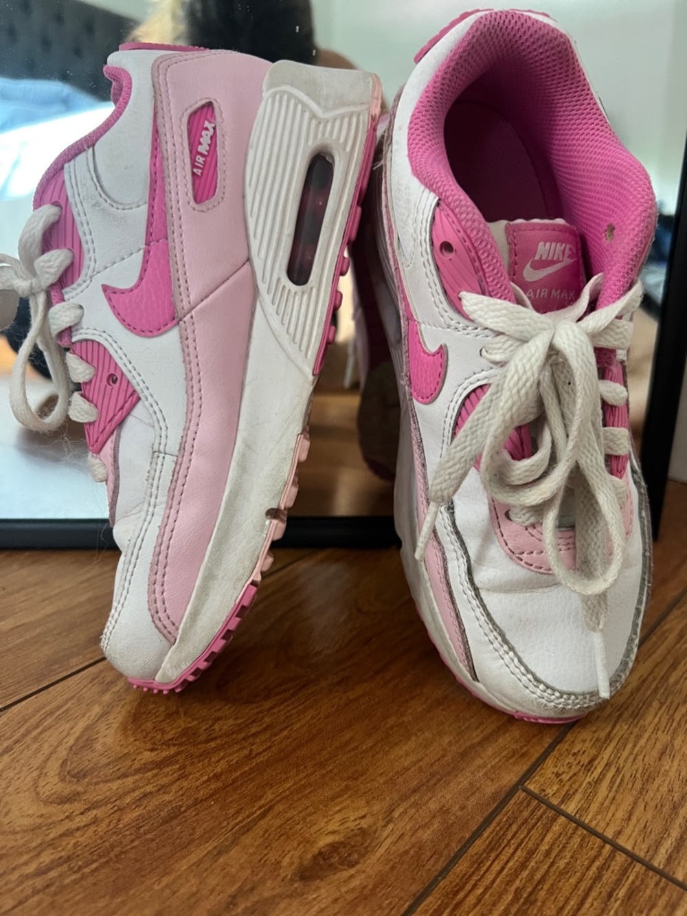 Nike Air Max White and Pink Women's Sneakers